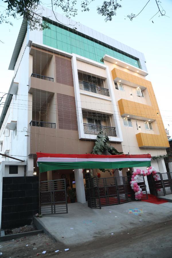 Hotel Rk - Temple Stay Thanjavur Exteriér fotografie