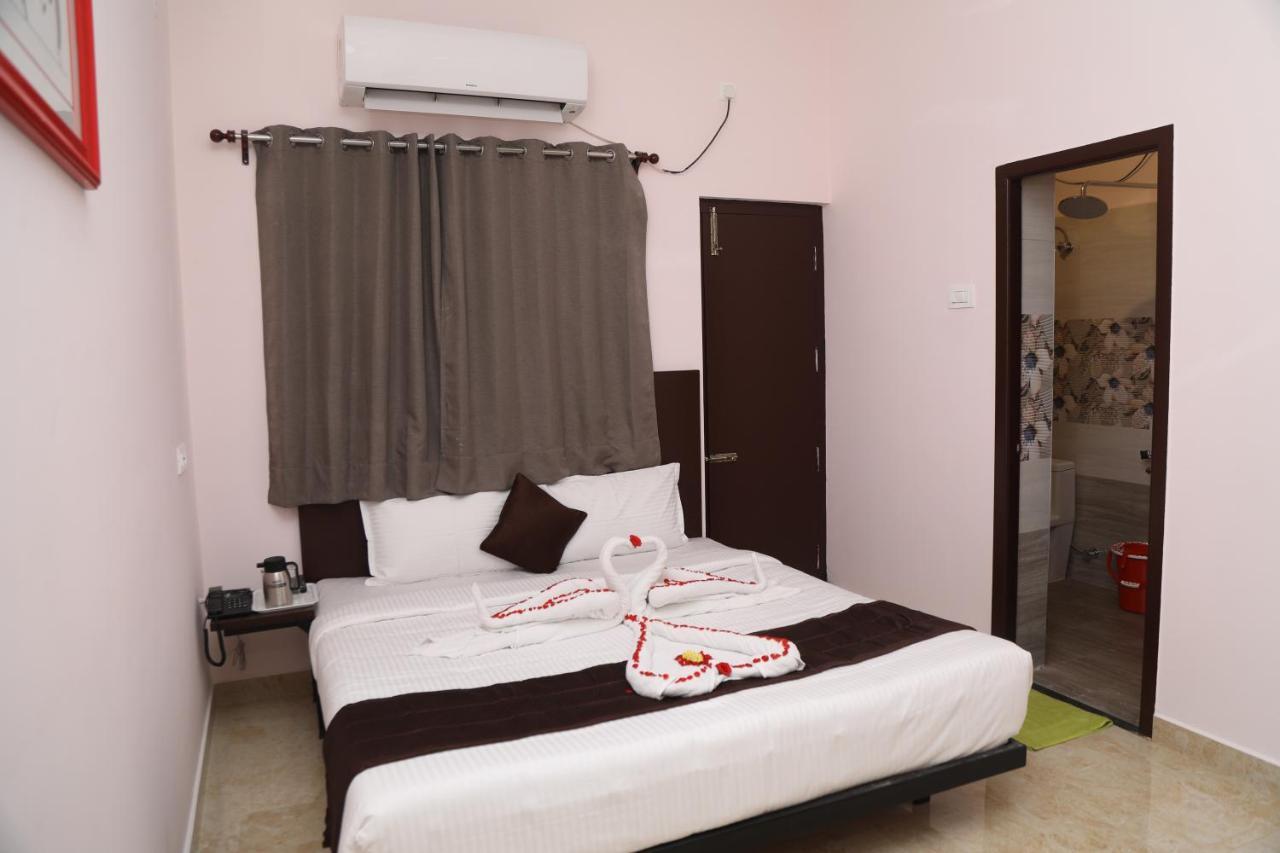 Hotel Rk - Temple Stay Thanjavur Exteriér fotografie