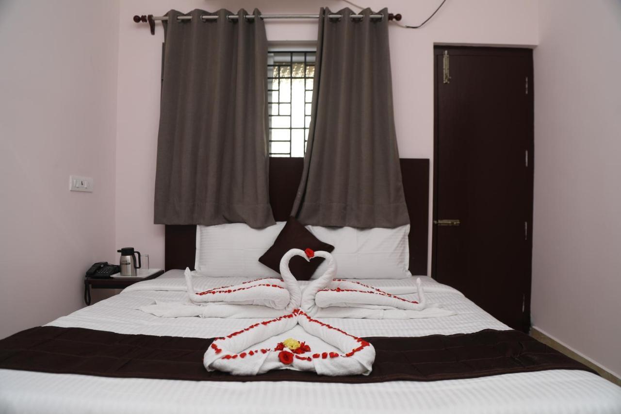 Hotel Rk - Temple Stay Thanjavur Exteriér fotografie